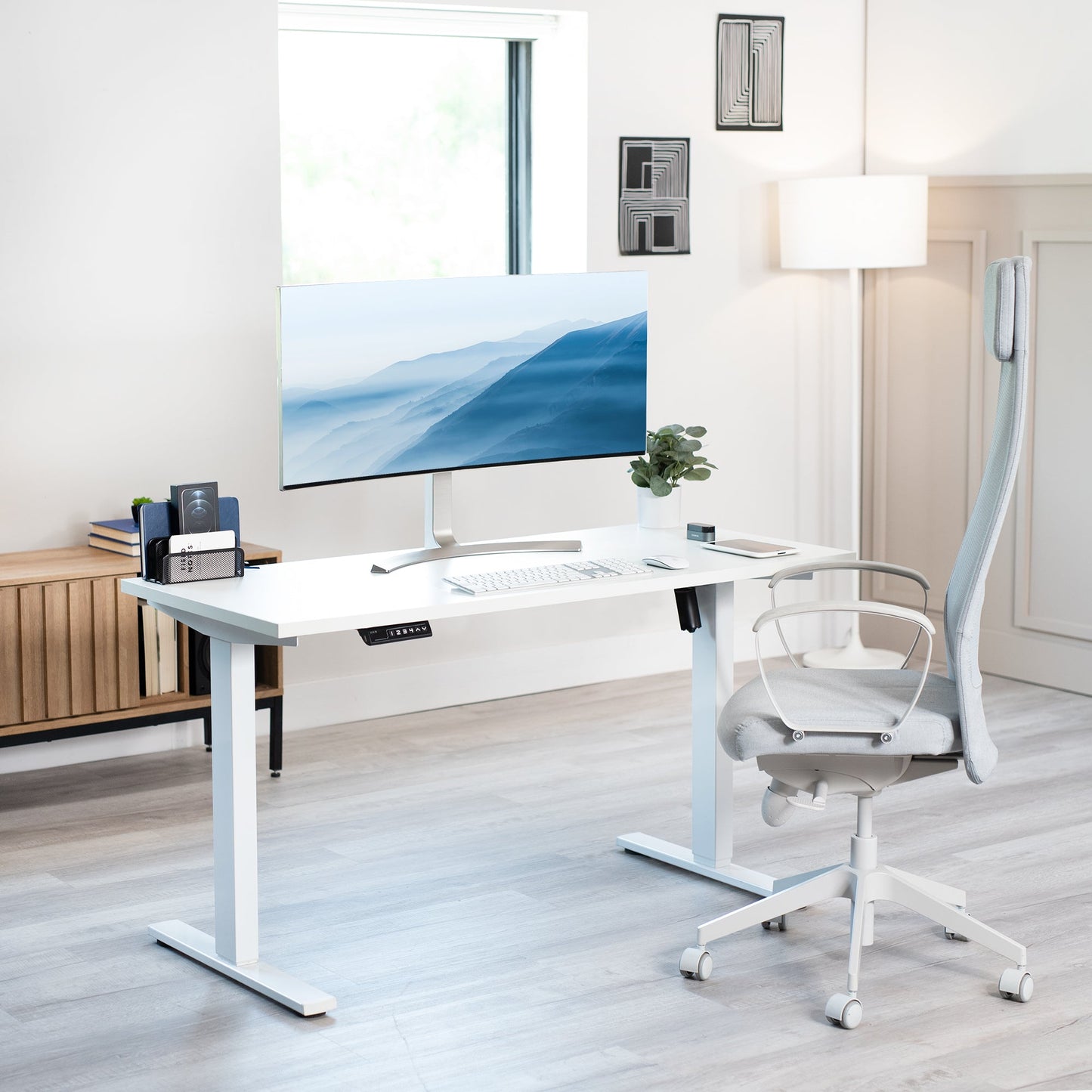 Sleek Electric Desk with Modern Square Corner Design