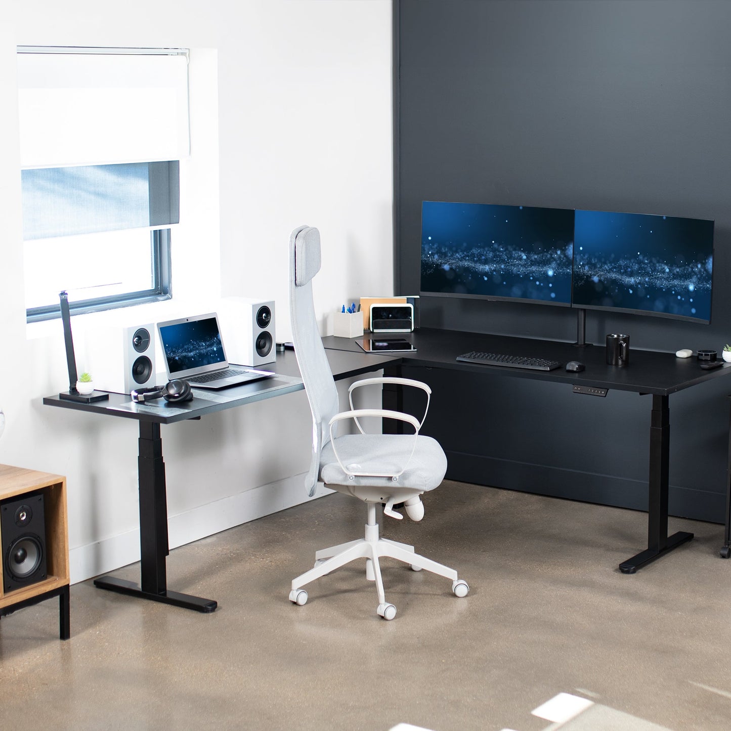 Stylish L-Shaped Electric Desk with Sleek Square Corner Design