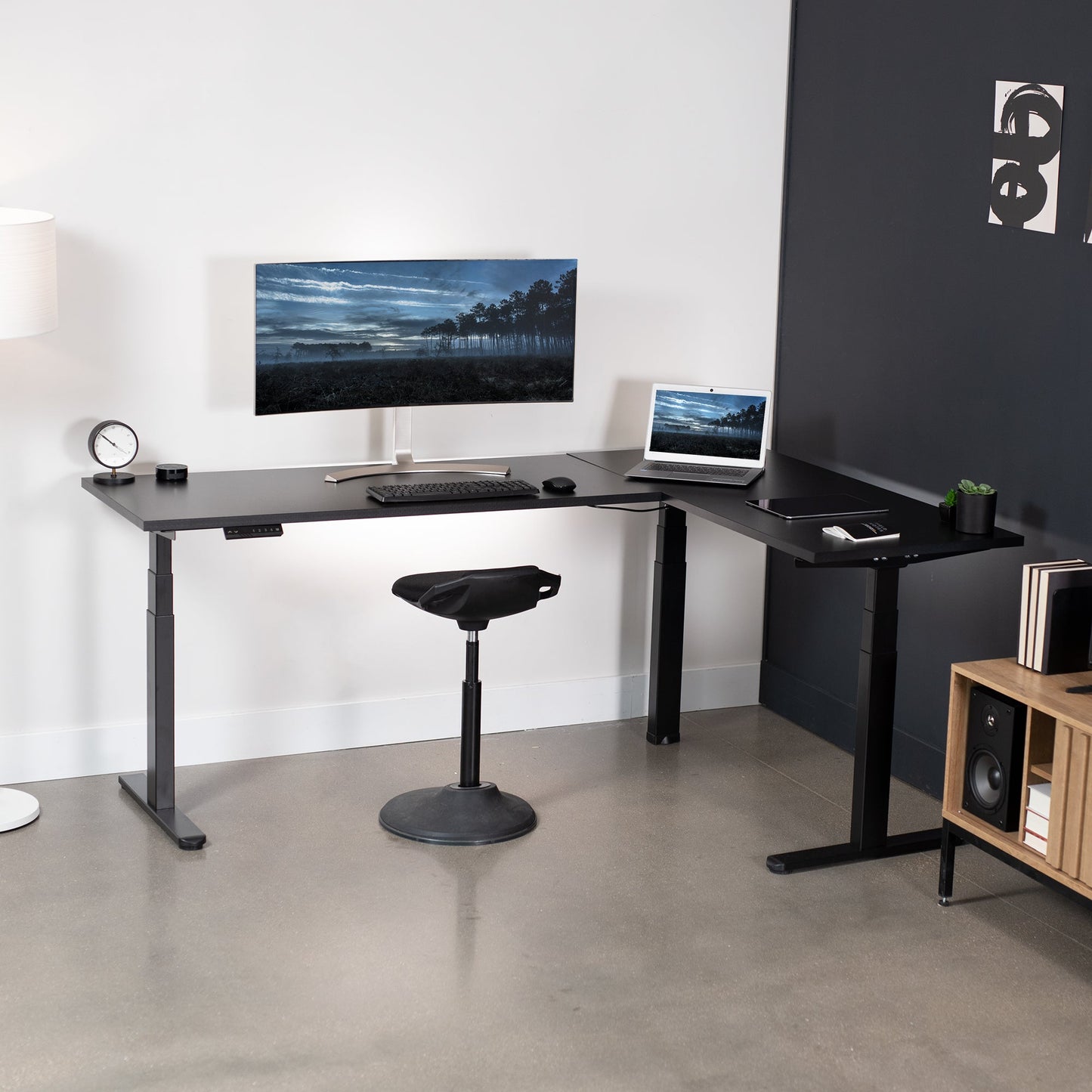 Stylish L-Shaped Electric Desk with Sleek Square Corner Design