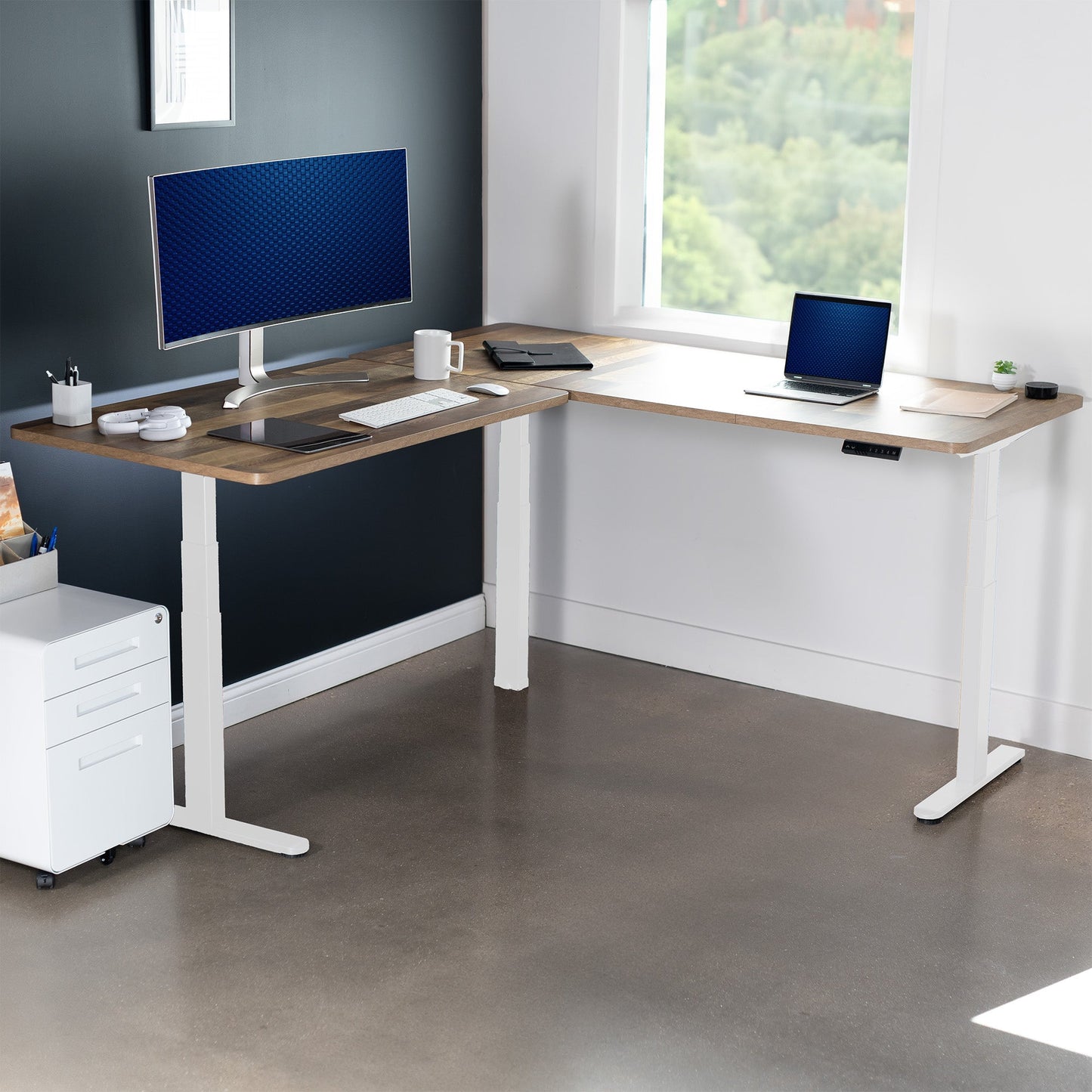 Sleek 77" x 71" Corner Electric Desk with User-Friendly Push Button Memory Control