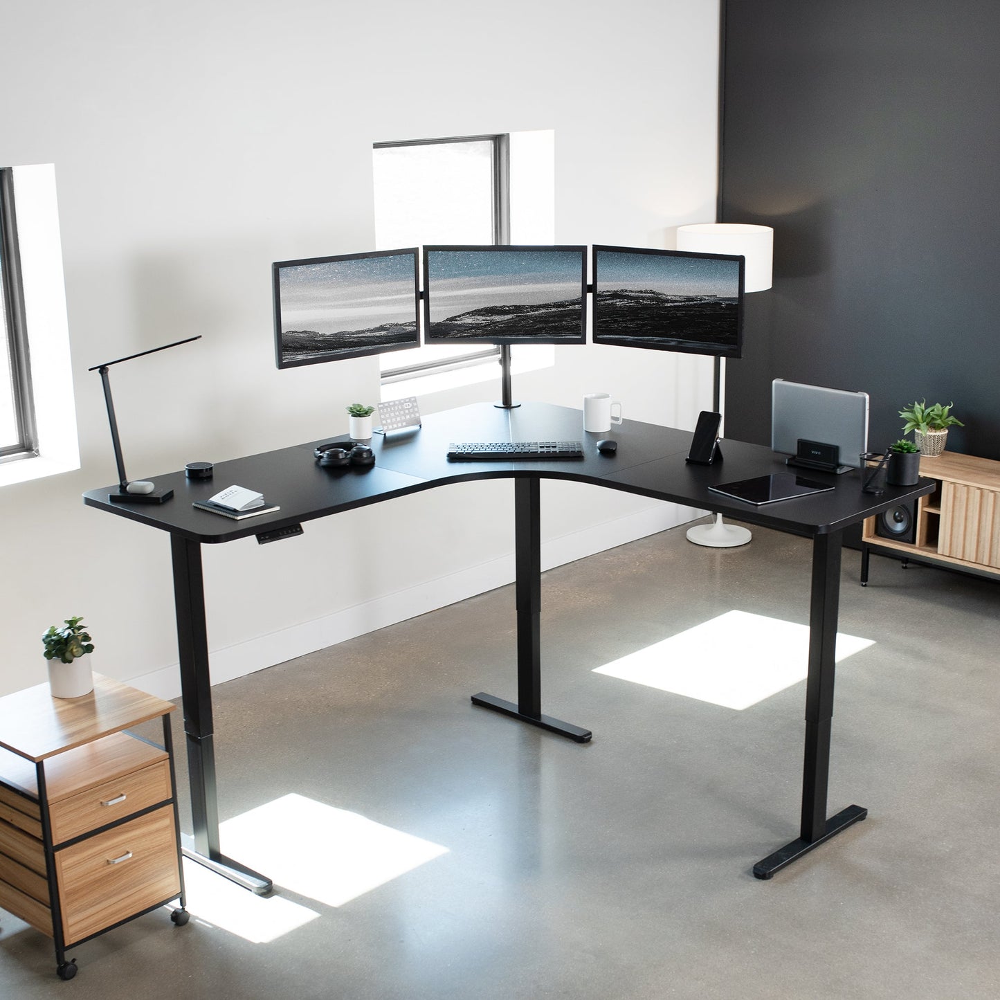 Ergonomic Curved Corner Electric Desk with Triple Motors & One-Touch Memory Control