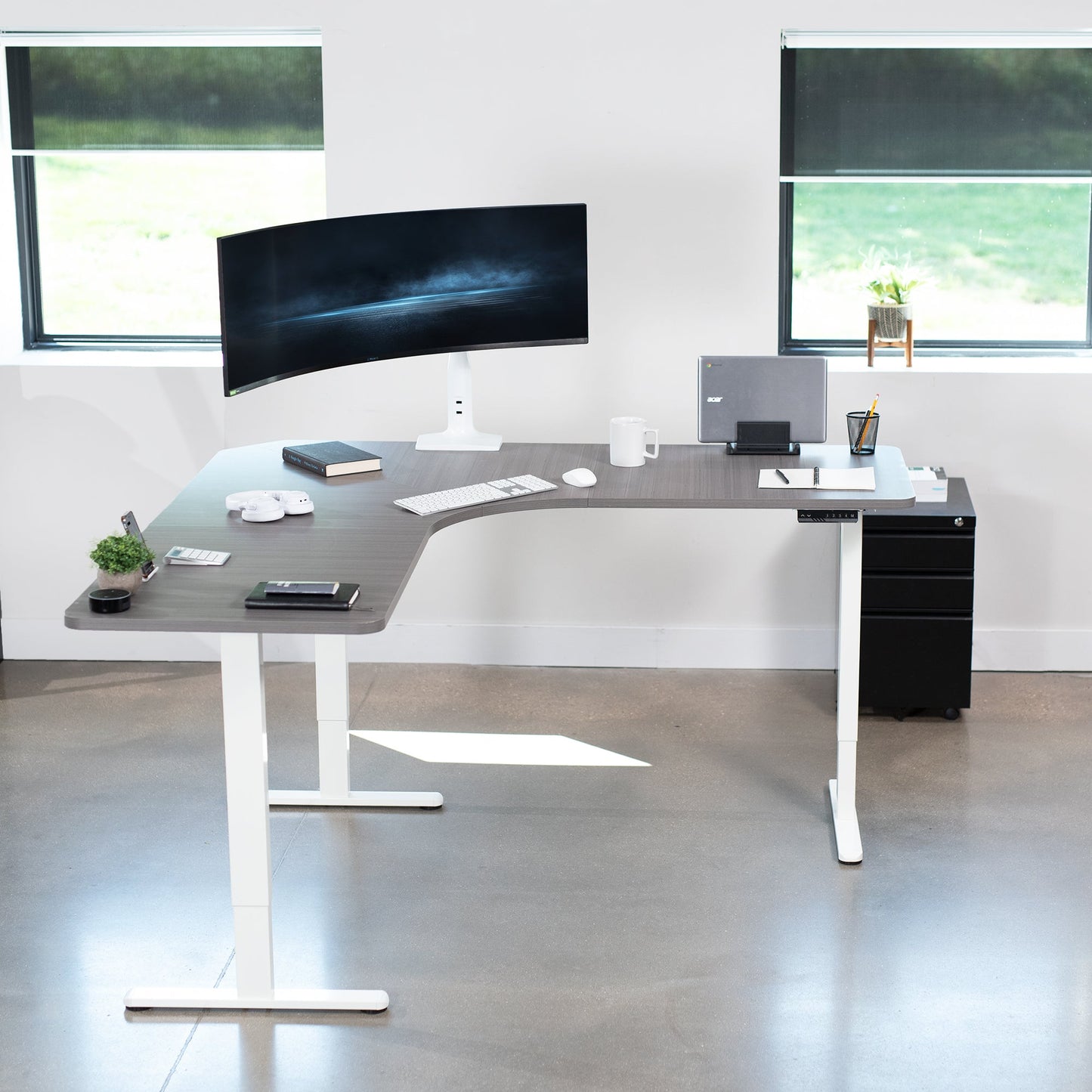 Ergonomic Curved Corner Electric Desk with Triple Motors & One-Touch Memory Control